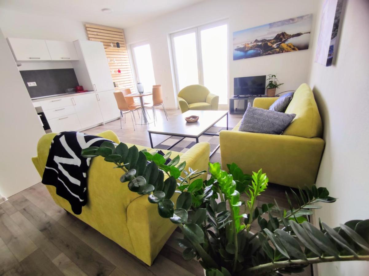 Comfort Apartment For 6 & Loggia & Free Parking Zilina Luaran gambar
