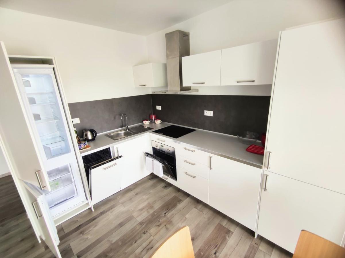 Comfort Apartment For 6 & Loggia & Free Parking Zilina Luaran gambar