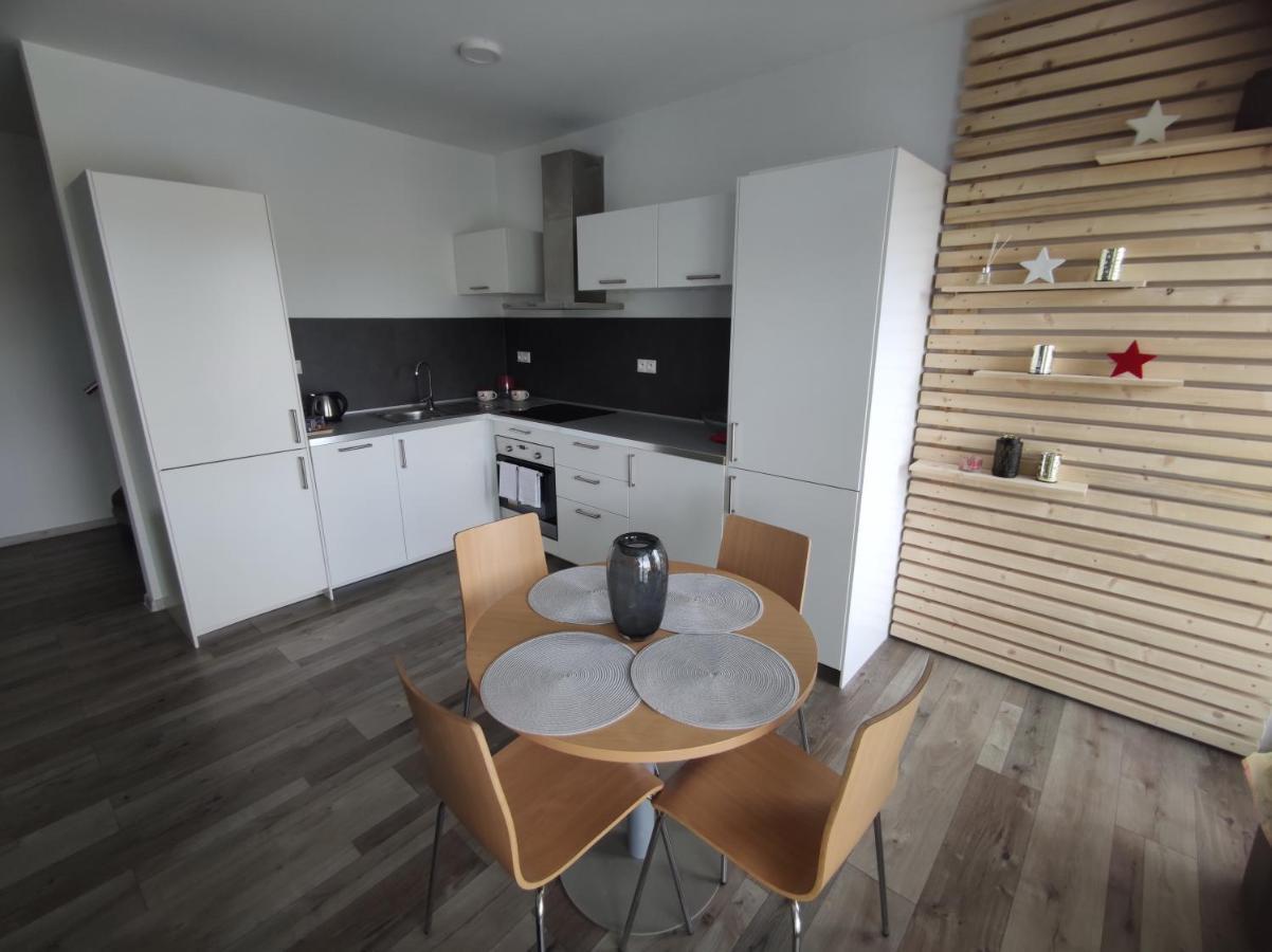 Comfort Apartment For 6 & Loggia & Free Parking Zilina Luaran gambar